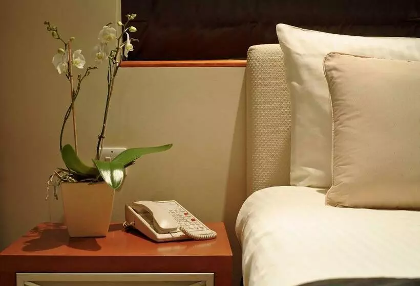 آپارتمان 1 خوابه, Park Plaza Victoria London