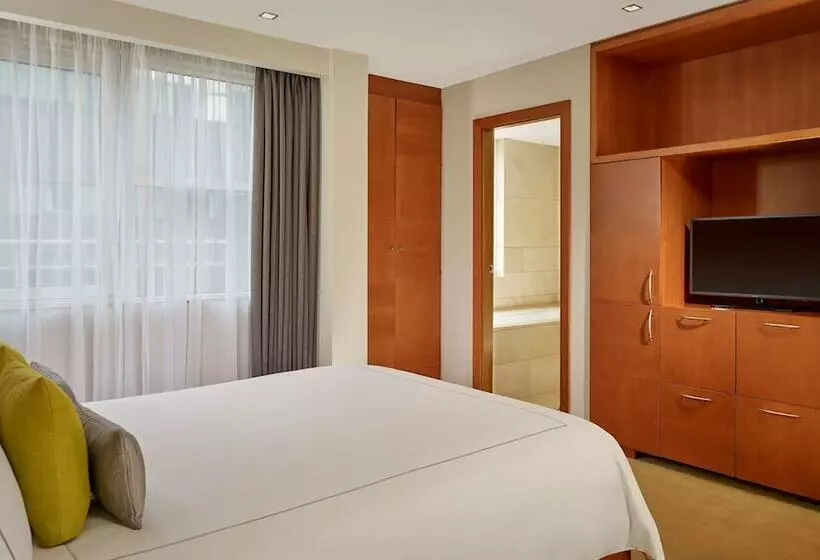 آپارتمان 1 خوابه, Park Plaza Victoria London