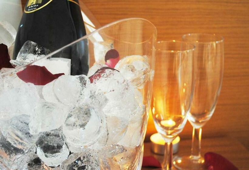 חדר רומנטי, Pinhal Do Sol