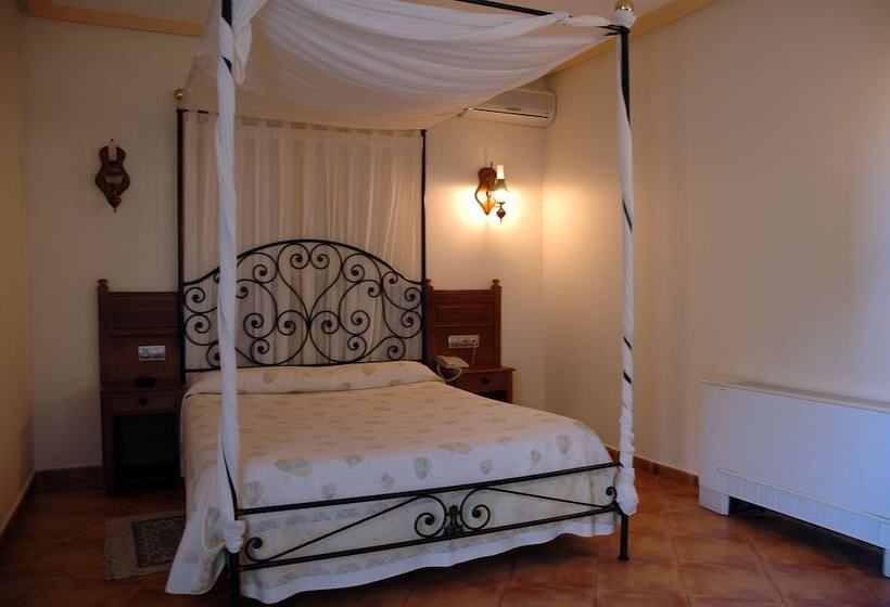 اتاق استاندارد, Complejo Oro Verde