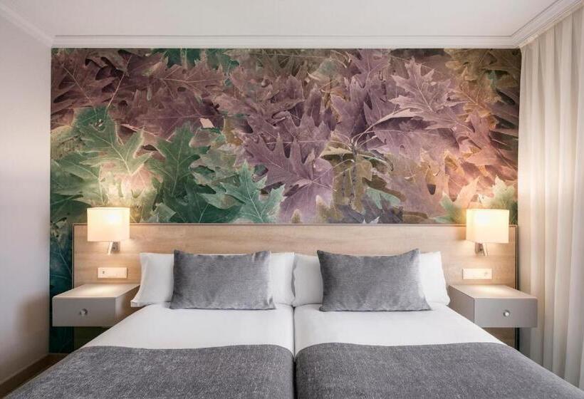 Номер Стандарт, Salles Ciutat Del Prat Barcelona Airport