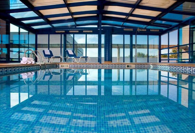 Номер Стандарт, Salles Ciutat Del Prat Barcelona Airport