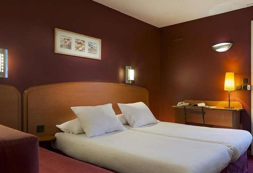 スタンダードルーム, Sky Hotel Goussainville Charles De Gaulle