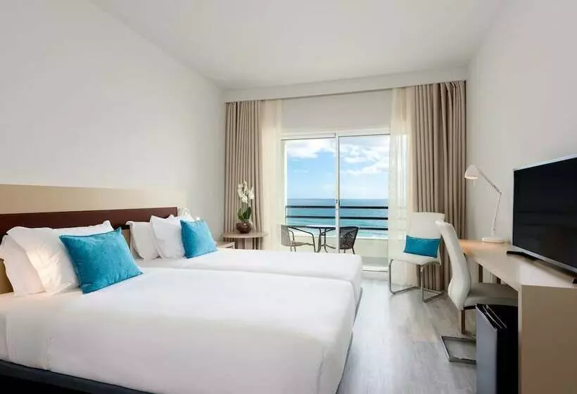 سوئیت پریمیوم با چشم‌انداز دریا, Tryp by Wyndham Lisboa Caparica Mar