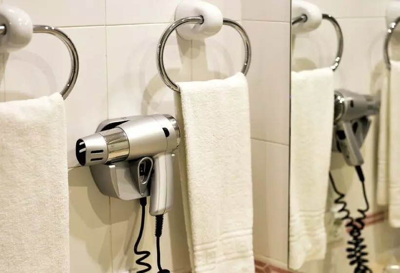 سوئیت پریمیوم با چشم‌انداز دریا, Tryp by Wyndham Lisboa Caparica Mar