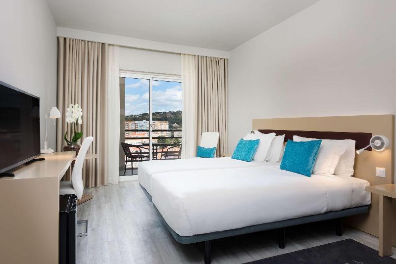 اتاق استاندارد با چشم‌انداز شهر, Tryp by Wyndham Lisboa Caparica Mar
