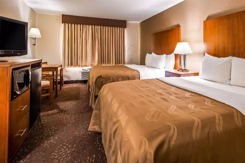 اتاق استاندارد با چشم‌انداز شهر, Tryp by Wyndham Lisboa Caparica Mar