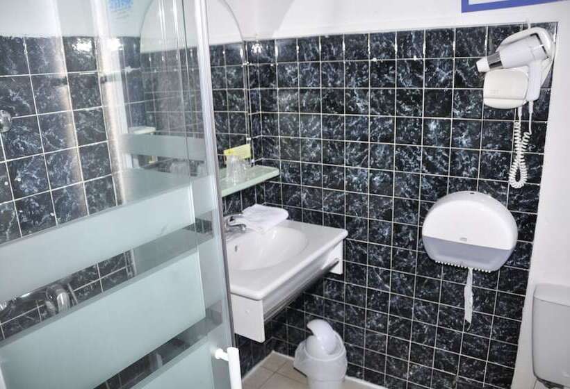 اتاق سوپریور یک تخته, Citotel Hôtel Cesar