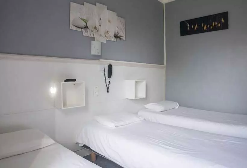 スタンダードトリプルルーム, Citotel Hôtel Cesar