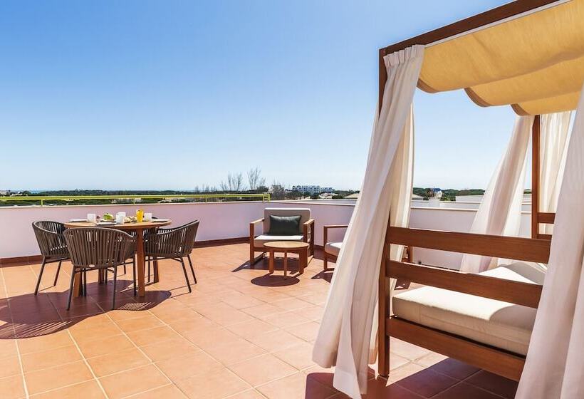 Апартаменты Deluxe 2 Спальни, The Patio Suite