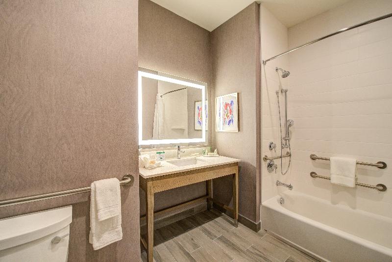 Апартаменты Superior 2 Спальни, The Patio Suite