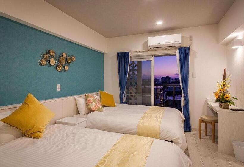 غرفة قياسية ثلاثية, Kariyushi Condominium Resort Miyakojima Fukugi Stays