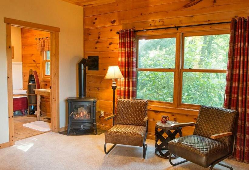 キングサイズベッドのスタンダードルーム, Lazy Bear Lodge