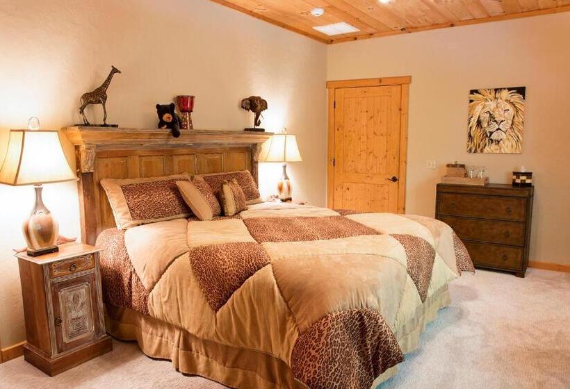 غرفة قياسية سرير كينج, Lazy Bear Lodge