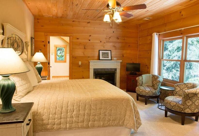 Номер Deluxe Кровать Кинг, Lazy Bear Lodge