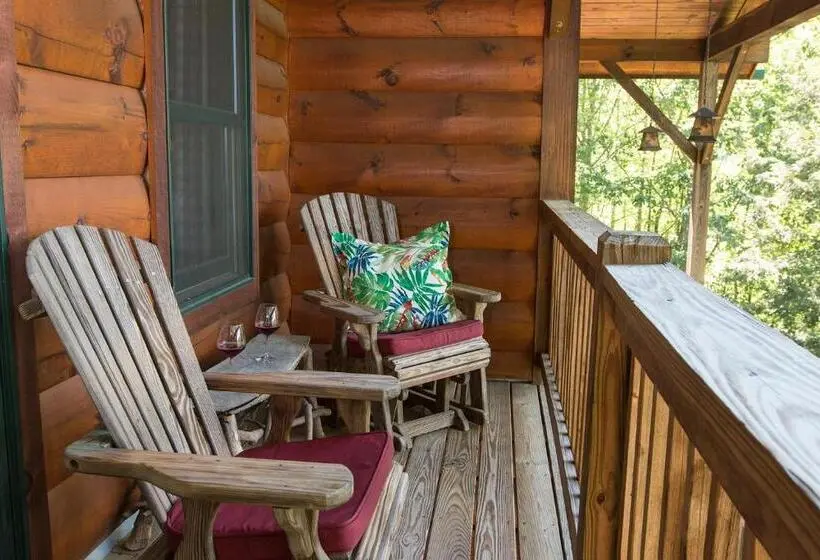 キングサイズベッドのスタンダードルーム, Lazy Bear Lodge