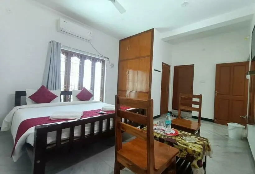 اتاق لوکس, Sunflower Villa