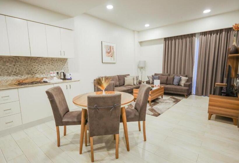 استودیوی لوکس, Bw Suites & Spa