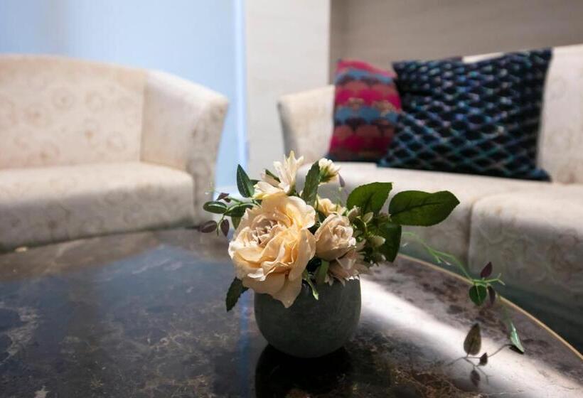 اتاق لوکس سه تخته, Grand Base Takamatsu