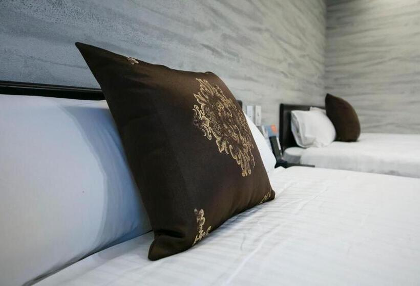 اتاق لوکس سه تخته, Grand Base Takamatsu