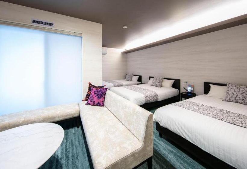 اتاق استاندارد سه نفره, Grand Base Takamatsu