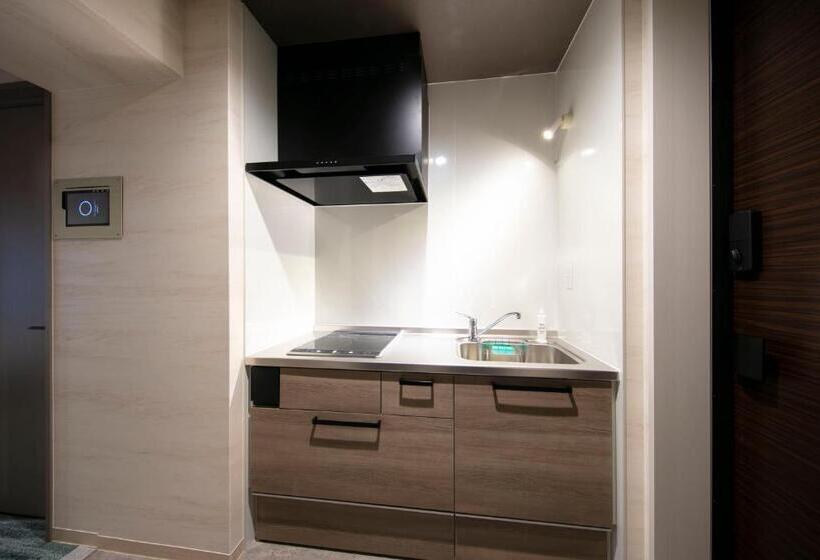 اتاق استاندارد سه نفره, Grand Base Takamatsu