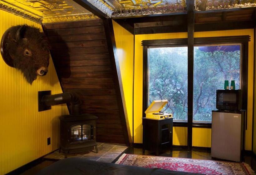 חדר סטנדרט מותאם לאדם עם מוגבלויות, Hicksville Pines Chalets & Motel