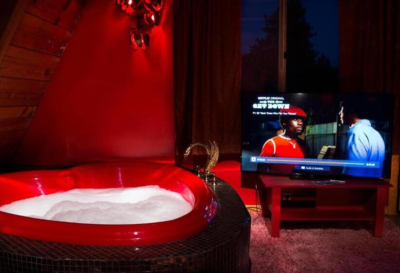 חדר סטנדרט עם מיטת קינג, Hicksville Pines Chalets & Motel