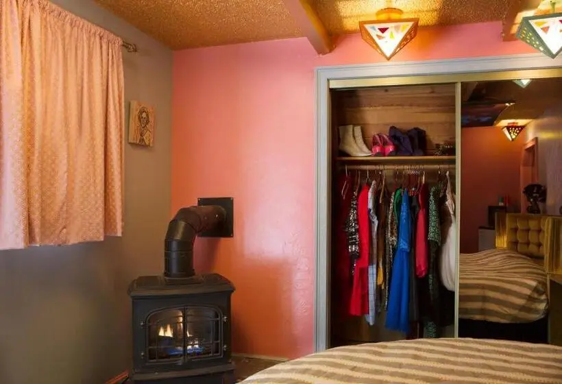 デラックスルーム, Hicksville Pines Chalets & Motel