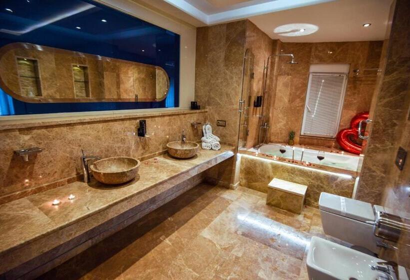 Suite Deluxe Llit King, Blackmoon Villa Edirne