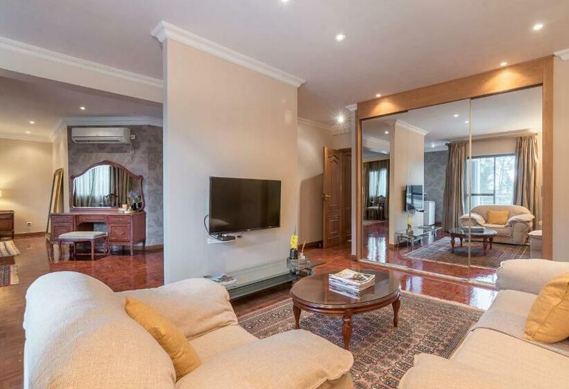 プレジデントスイートルーム, Bongavila   Boutique