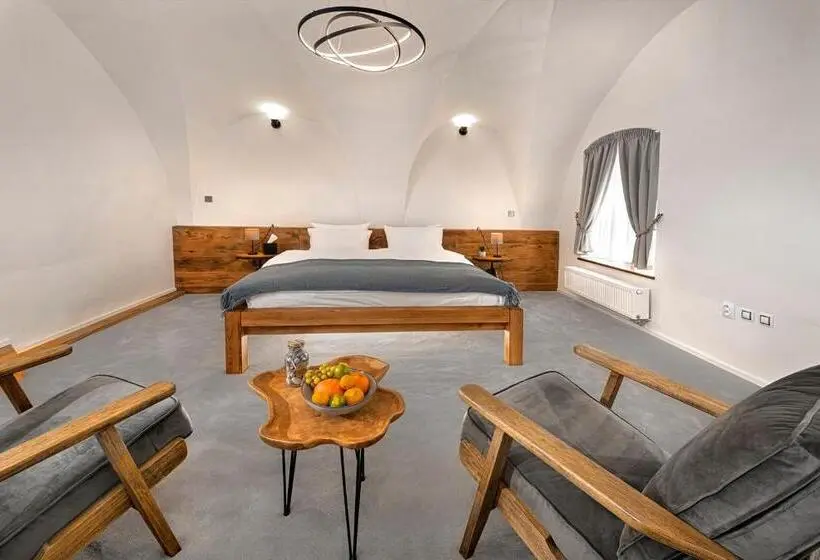 اتاق لوکس, Boutique Hotel & Spa Doma U Nás Entry Aquacity Free