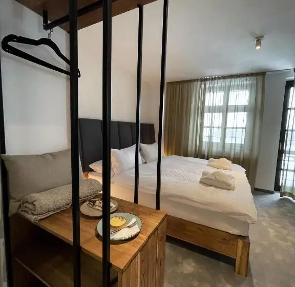 اتاق لوکس با بالکن, Boutique Hotel & Spa Doma U Nás Entry Aquacity Free
