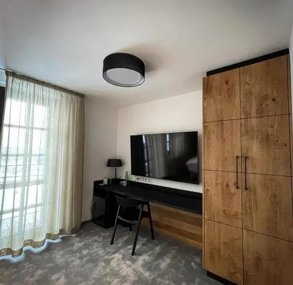 اتاق لوکس با بالکن, Boutique Hotel & Spa Doma U Nás Entry Aquacity Free