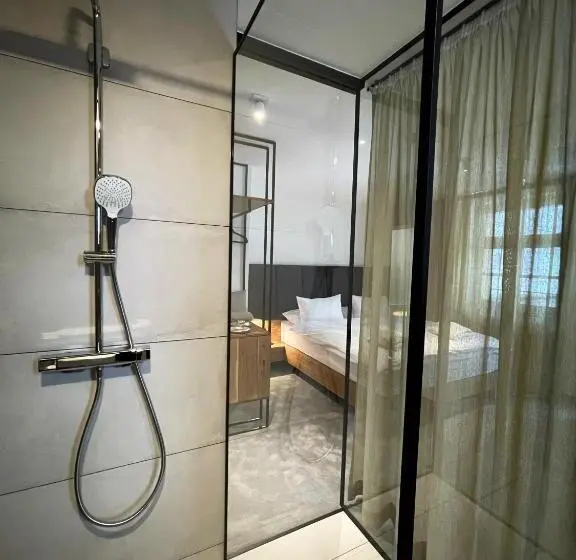 اتاق لوکس با بالکن, Boutique Hotel & Spa Doma U Nás Entry Aquacity Free