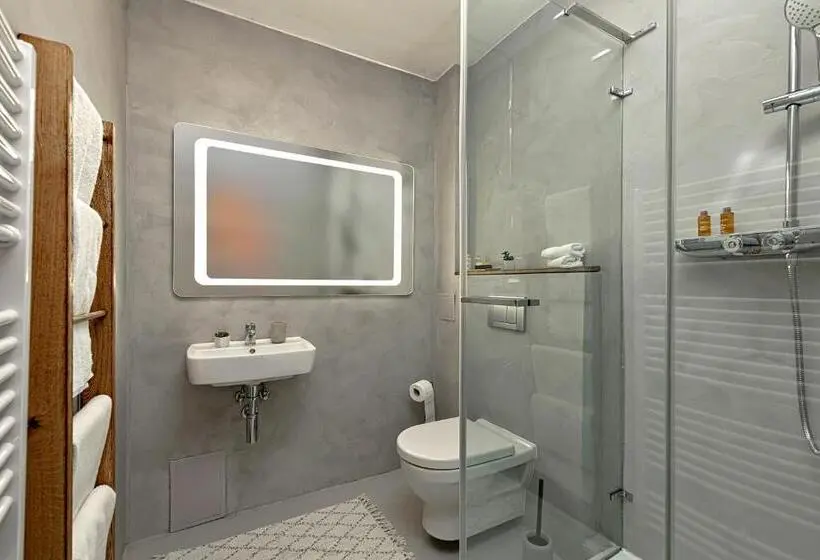 اتاق لوکس, Boutique Hotel & Spa Doma U Nás Entry Aquacity Free