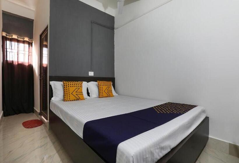三人经典房间, Spot On 64662 Hill View Guest House