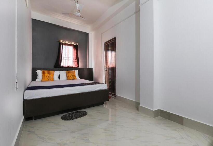 三人经典房间, Spot On 64662 Hill View Guest House