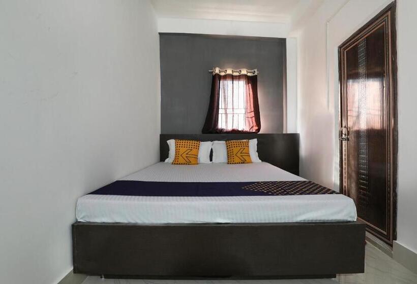 三人经典房间, Spot On 64662 Hill View Guest House