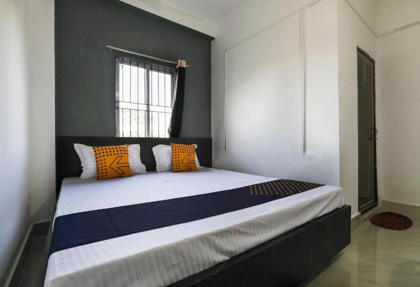 三人经典房间, Spot On 64662 Hill View Guest House