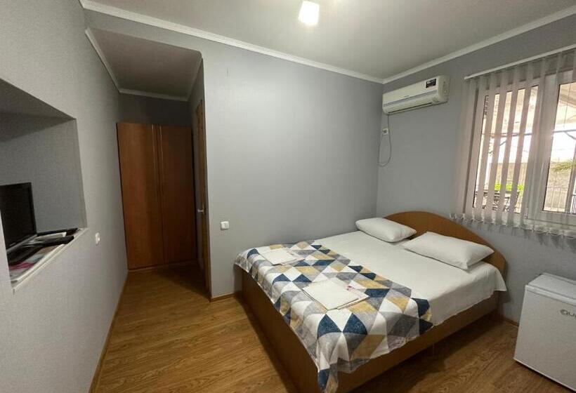 اتاق خانوادگی, у сергея и веры