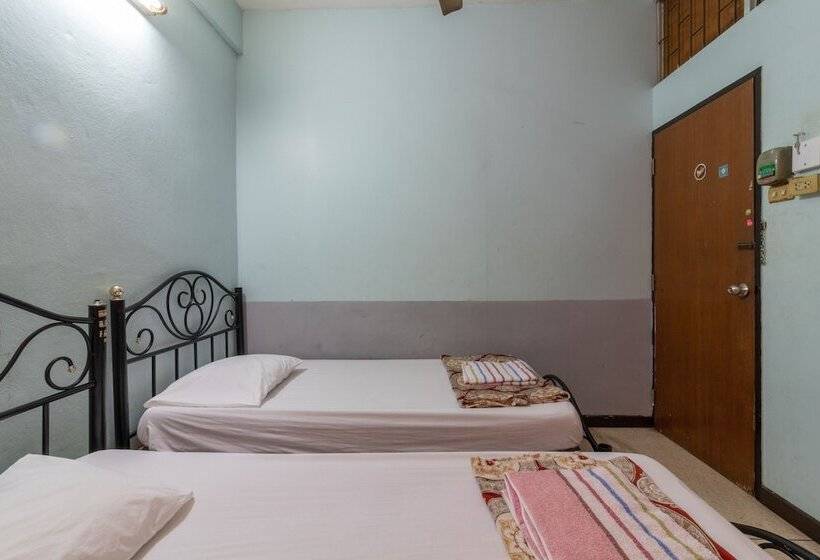 اتاق استاندارد, 7 Holder Guesthouse