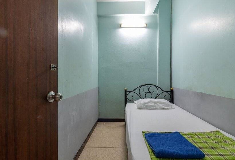 اتاق استاندارد یک نفره, 7 Holder Guesthouse