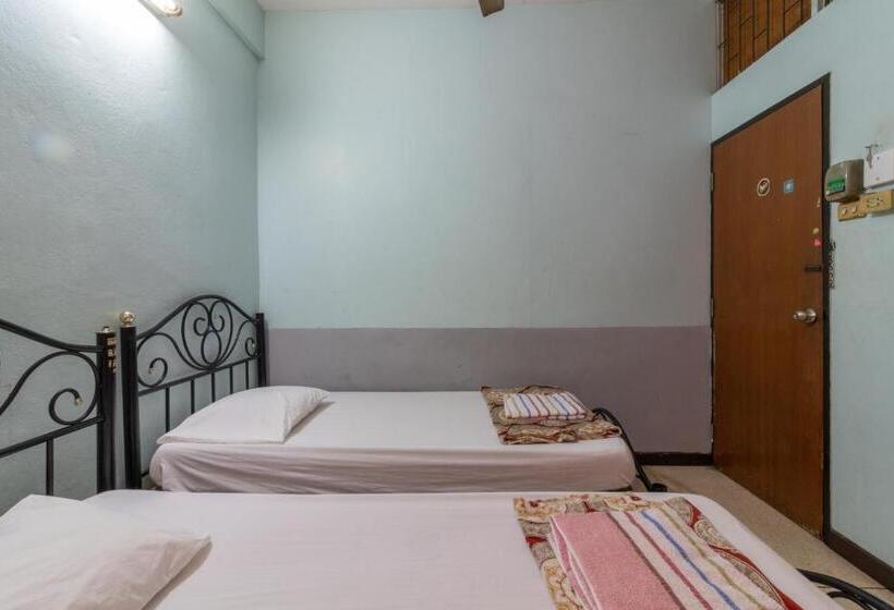 اتاق استاندارد, 7 Holder Guesthouse