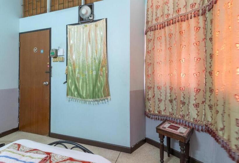 اتاق استاندارد, 7 Holder Guesthouse