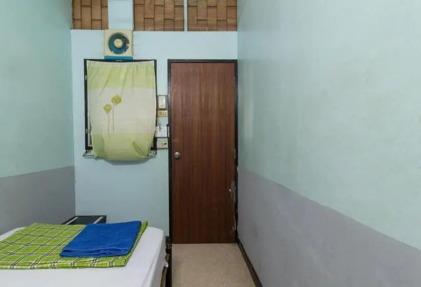 اتاق استاندارد یک نفره, 7 Holder Guesthouse