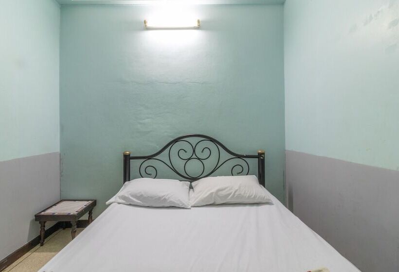 اتاق استاندارد, 7 Holder Guesthouse