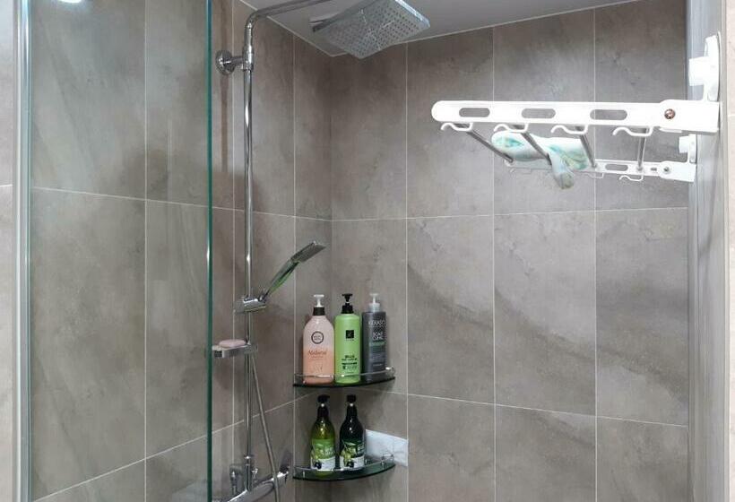 חדר סטנדרט נוף לים, Sunrise Hotel Junior Suite Room11f Sea  View