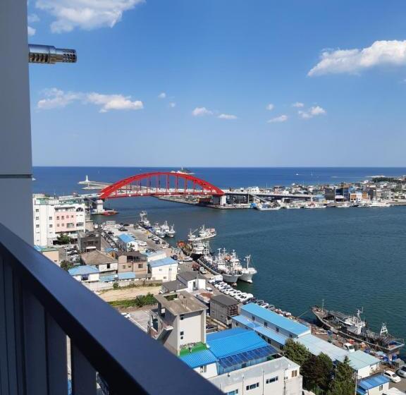 חדר סטנדרט נוף לים, Sunrise Hotel Junior Suite Room11f Sea  View