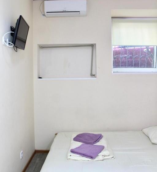 اتاق استاندارد, адмирал хостел